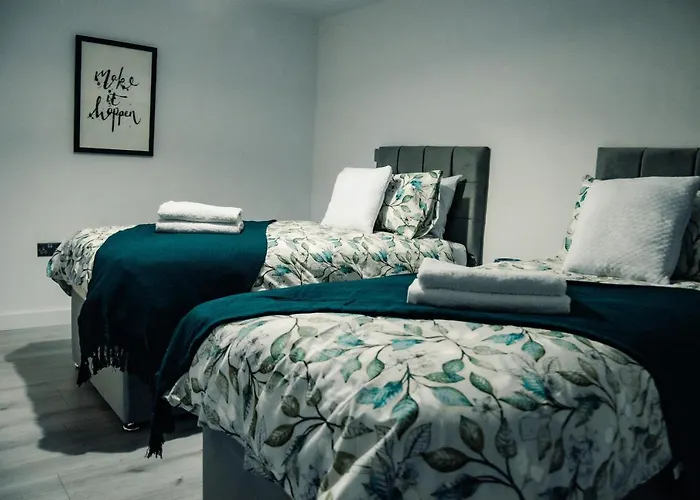 Апартаменты Bv Comfy Basement At Conditioning House Брадфорд