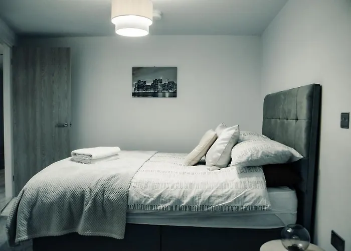 Bv Comfy Basement At Conditioning House Апартаменты Брадфорд