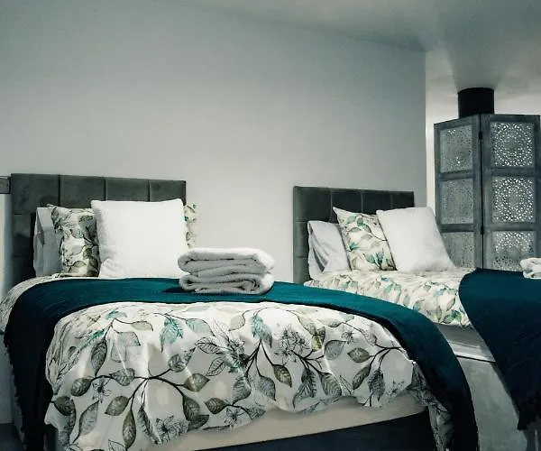 Апартаменты Bv Comfy Basement At Conditioning House *